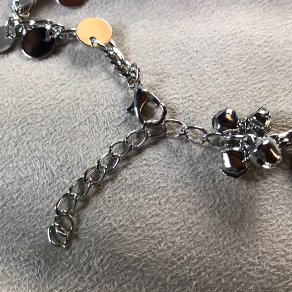 New! Silver Disc Ankle Bracelet - Picture 4 of 5